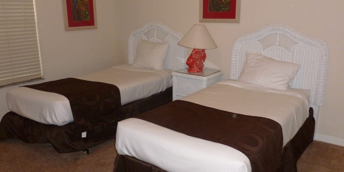 twin-beds in condo at Bahama Bay Resort Orlando Florida