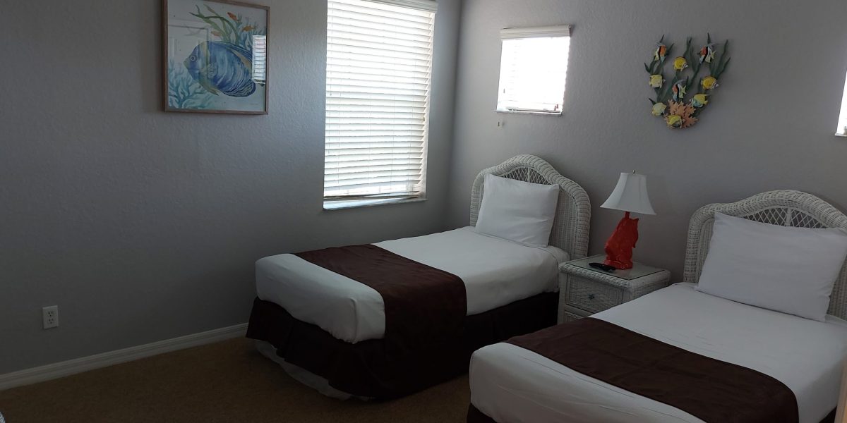 Grand Bahama - Twin bedroom