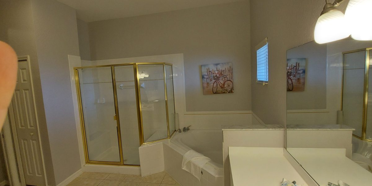 Grand Bahama - Master bathroom 2