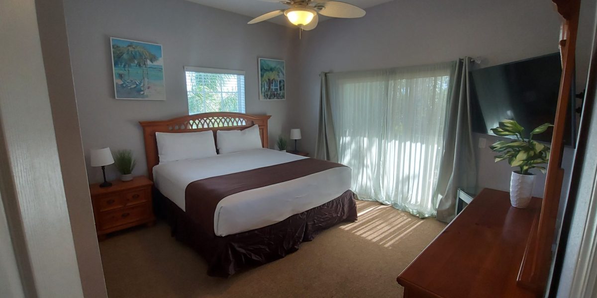 Grand Bahama - King Bedroom