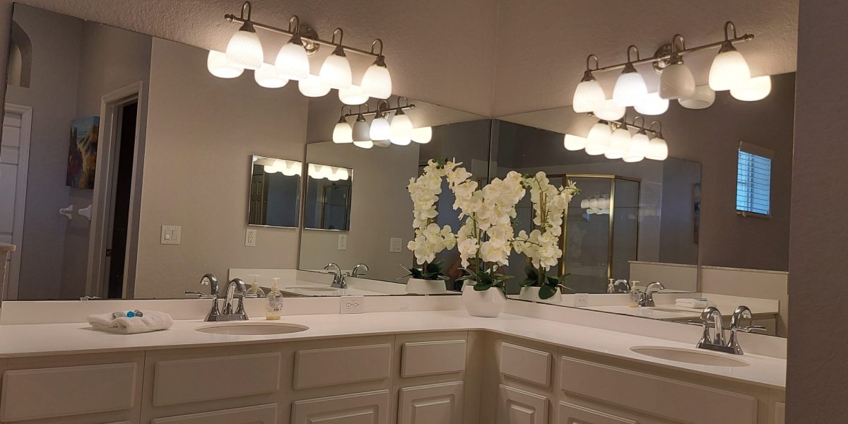 Grand Bahama - Master bathroom 1